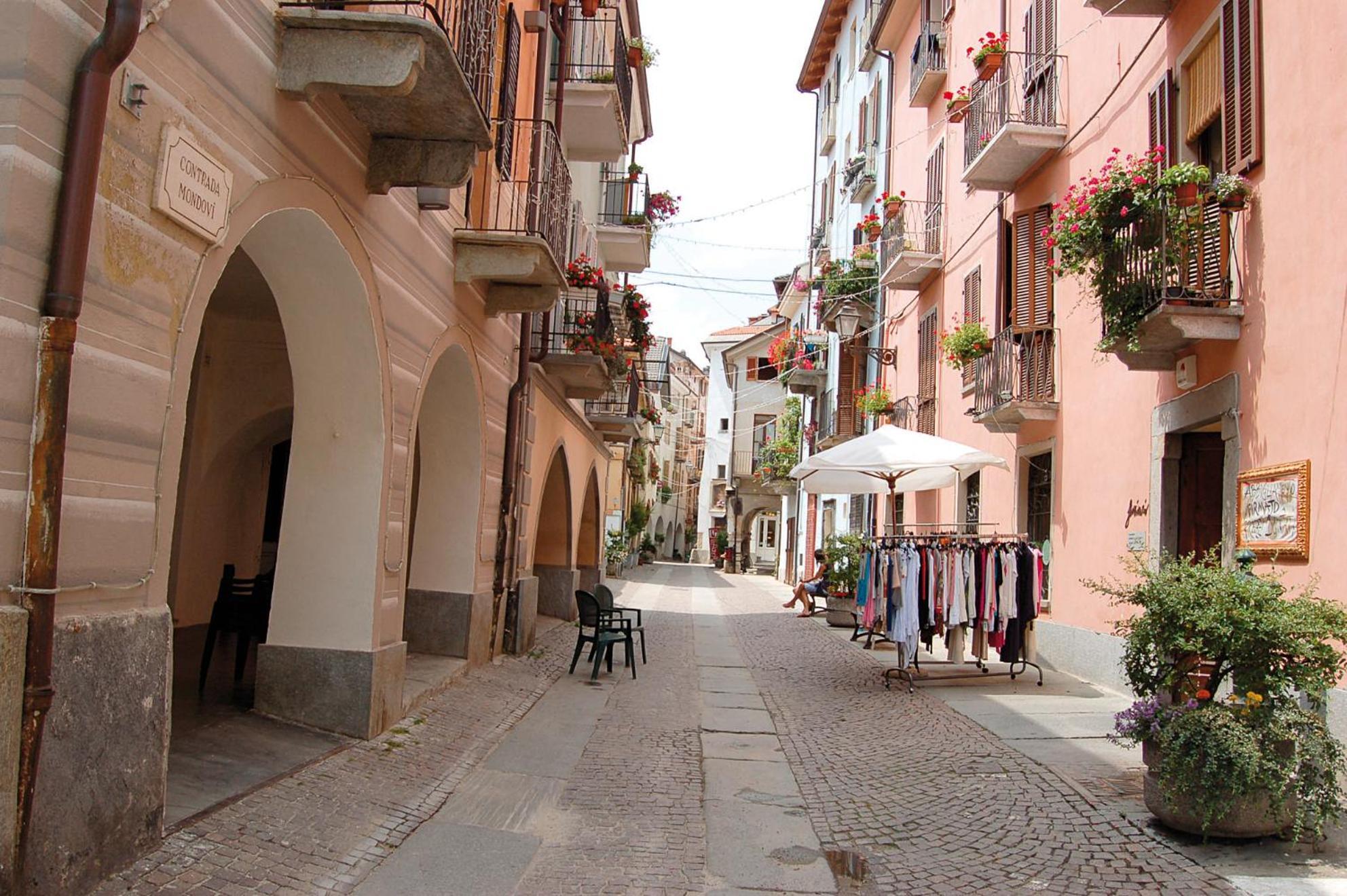 Appartamento Ars Nova Cuneo Esterno foto